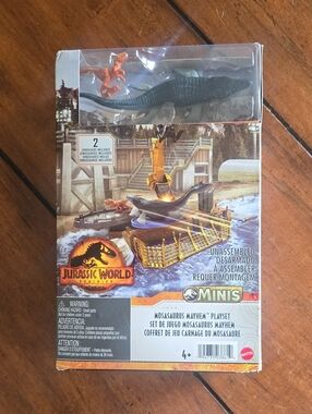 Mattel Jurassic World Minis Mosasaurus Playset - Black & Orange Figures